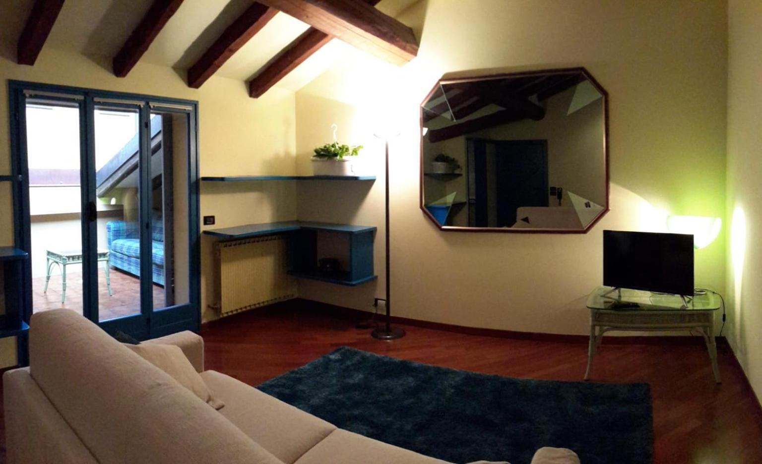 Fuori Portico Orso Apartment Bologna Bagian luar foto